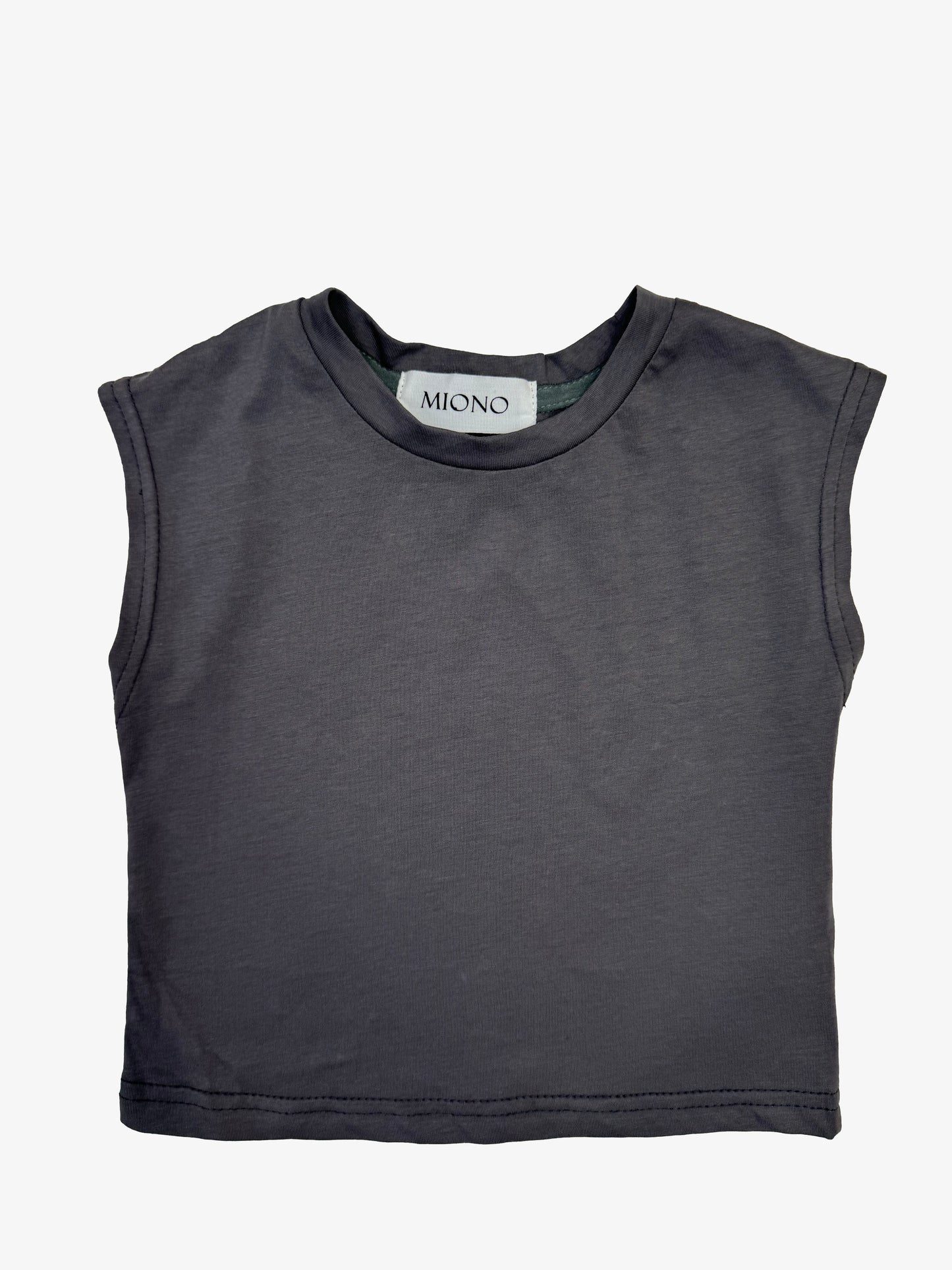 Sleveless T-Shirt